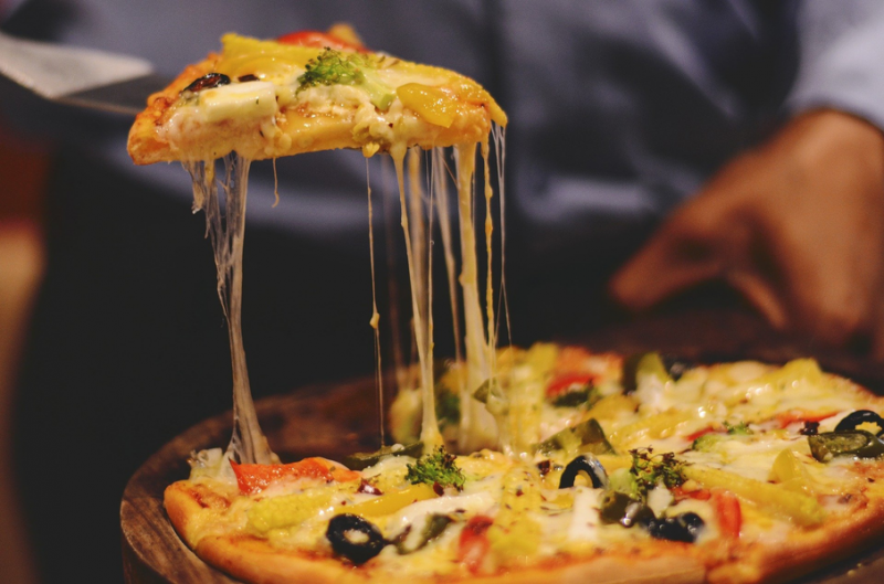 В России впервые утвержден стандарт сыра для пиццы