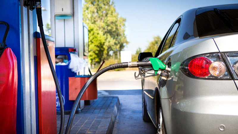 На АЗС теперь можно продавать только автомобильные виды топлива