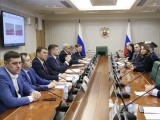 Совершенствование системы стандартизации и сертификации обсудили в Совете Федерации