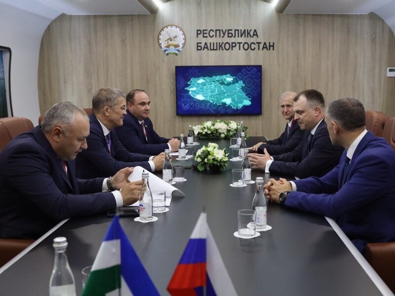 Встреча с руководством Республики Башкортостан в рамках ПМЭФ-2022